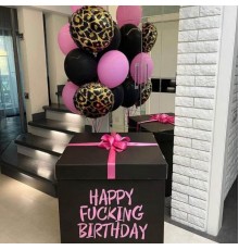 Коробка з кульками Happy Birthday для дівчини